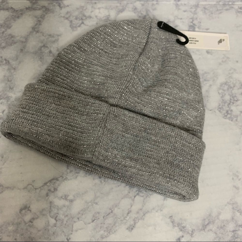 ‎Sole society beanie gray silver - Picture 2 of 3